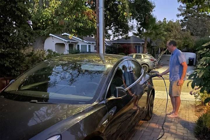 Deye home charger passes Belgian grid documentation review