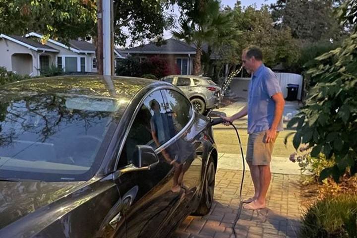 Risen Energy adds vehicle-to-home readiness to flagship