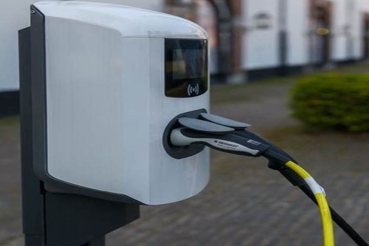 ESTG launches solar-aware home charging bundle