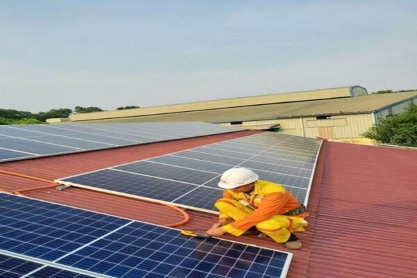 Plug-in solar registrations keep climbing in Flanders