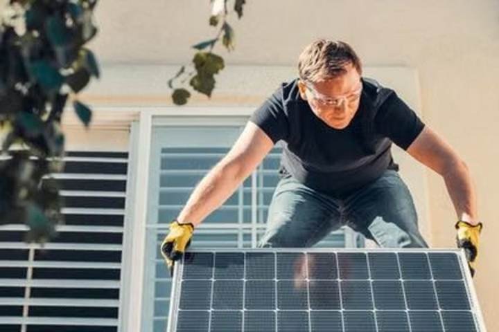 SAJ adds high-efficiency residential module to EU channel