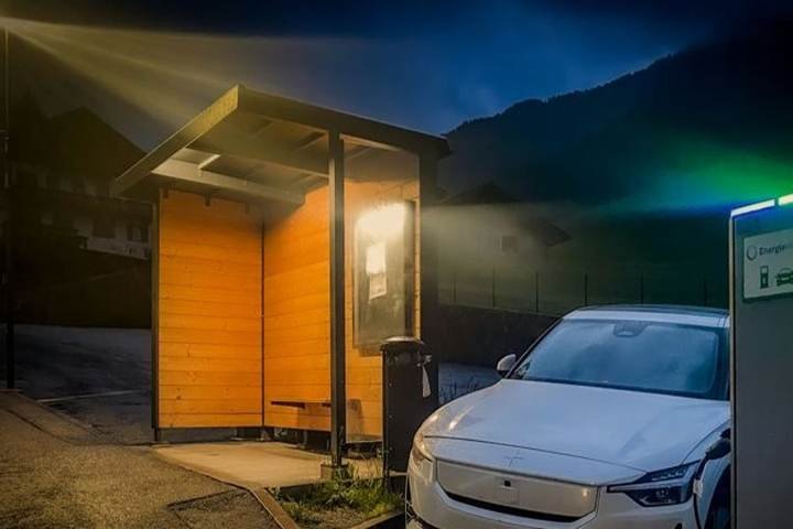 SolarEdge charger line gains new grid compliance marks