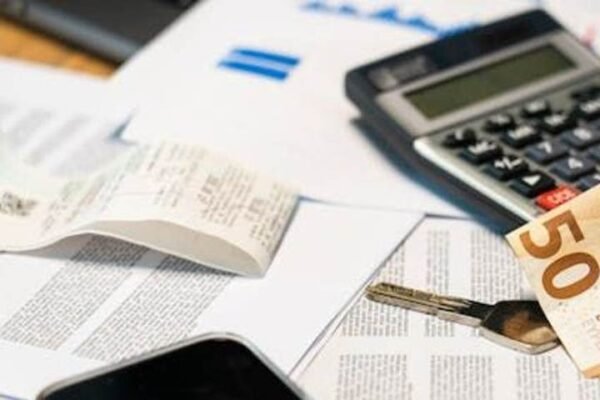 La fin du net metering : une réévaluation au ralenti d&rsquo;un million de toits