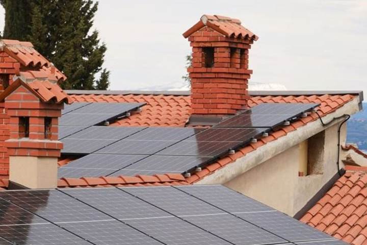 Enphase reports record European residential shipments