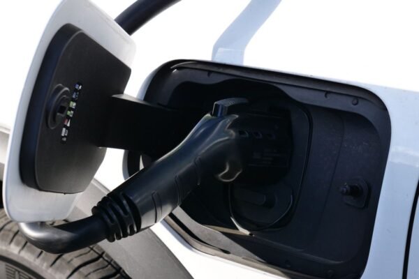 Bidirectional Charging Outpaces Home Market Commercially