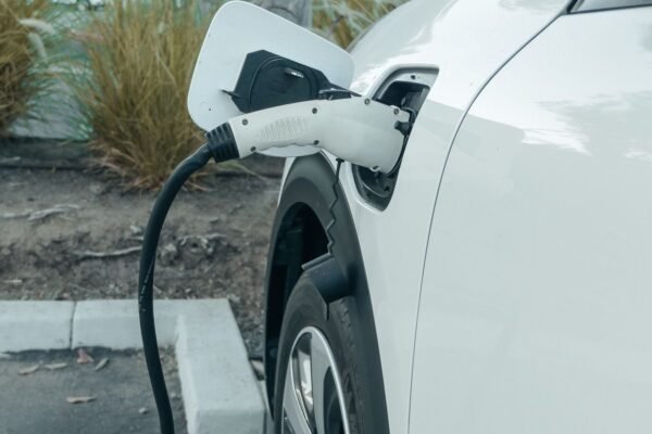 Home EV charging in Europe: fitted wallbox prices hold near £1,245